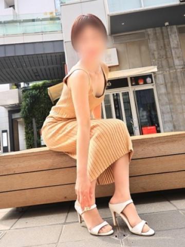 圭（東京人妻フォーシーズンズ・渋谷のデリヘル嬢）