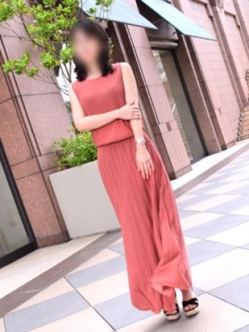 若菜（東京人妻フォーシーズンズ・渋谷のデリヘル嬢）