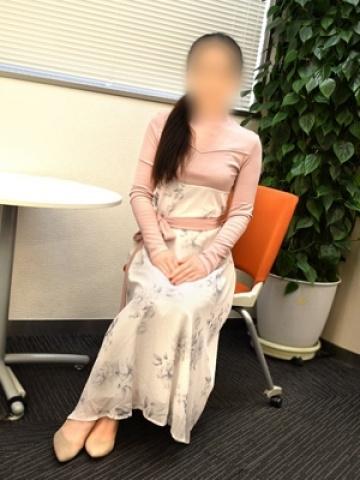 萌衣子（東京人妻フォーシーズンズ・渋谷のデリヘル嬢）