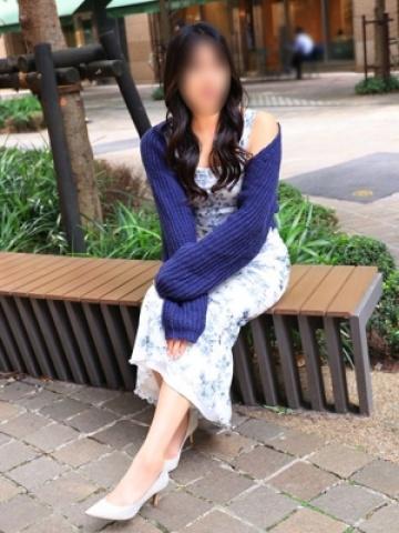 里美（東京人妻フォーシーズンズ・渋谷のデリヘル嬢）