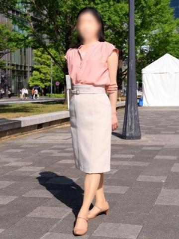 佳凛（東京人妻フォーシーズンズ・渋谷のデリヘル嬢）