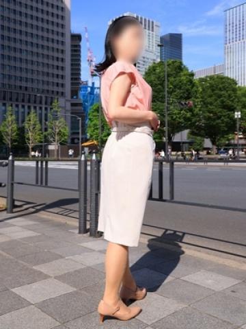 佳凛（東京人妻フォーシーズンズ・渋谷のデリヘル嬢）