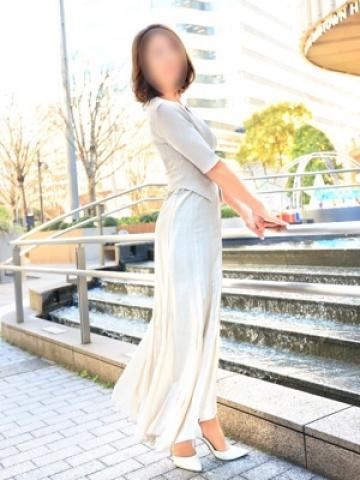 和美（東京人妻フォーシーズンズ・渋谷のデリヘル嬢）
