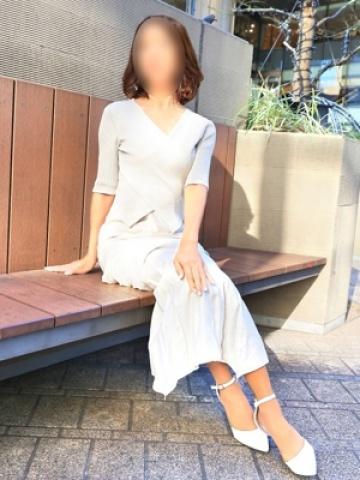 和美（東京人妻フォーシーズンズ・渋谷のデリヘル嬢）