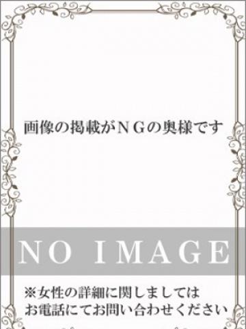 泉（東京人妻フォーシーズンズ・渋谷のデリヘル嬢）