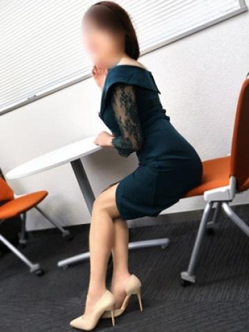美麗（東京人妻フォーシーズンズ・渋谷のデリヘル嬢）