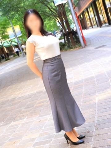 千秋（東京人妻フォーシーズンズ・渋谷のデリヘル嬢）