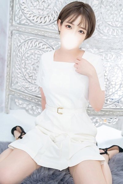 榎下いちか（池袋㊙エステ～フル勃起～・池袋のデリヘル嬢）