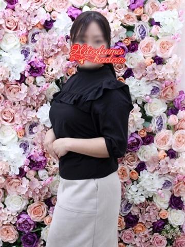白石もね（松戸人妻花壇・松戸の人妻デリヘル）