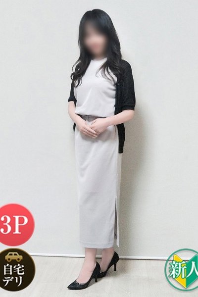 なつ（熟女総本店　日本橋ミナミエリア店・日本橋の熟女デリヘル）