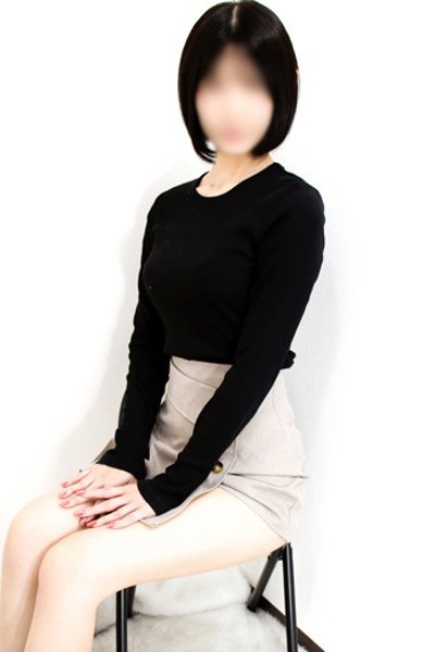 にな（胡蝶蘭・池袋の人妻待ち合わせデリヘル）