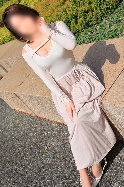 莉寿（東京人妻フォーシーズンズ・渋谷の人妻デリヘル）
