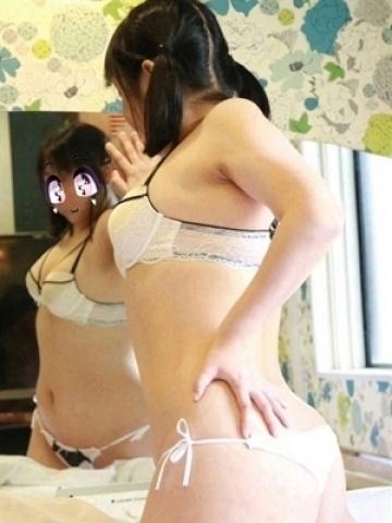 ましろ（ハンドリング那覇亀頭責め専門店・那覇のデリヘル嬢）