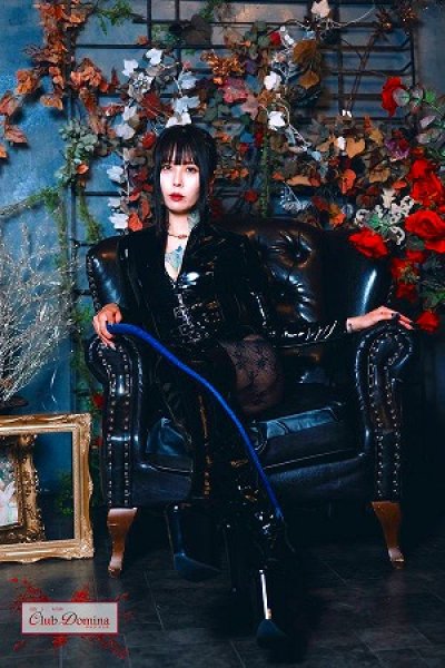 凰花女王様（クラブドミナ・十三・西中島のデリヘル嬢）