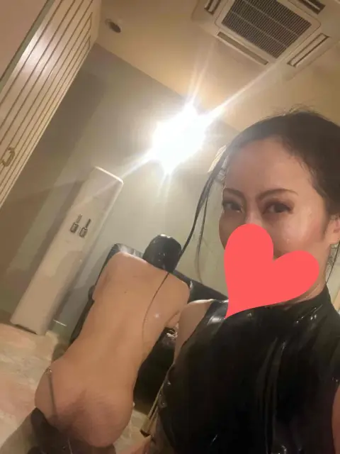 響(ヒビキ)女王様の写メ日記